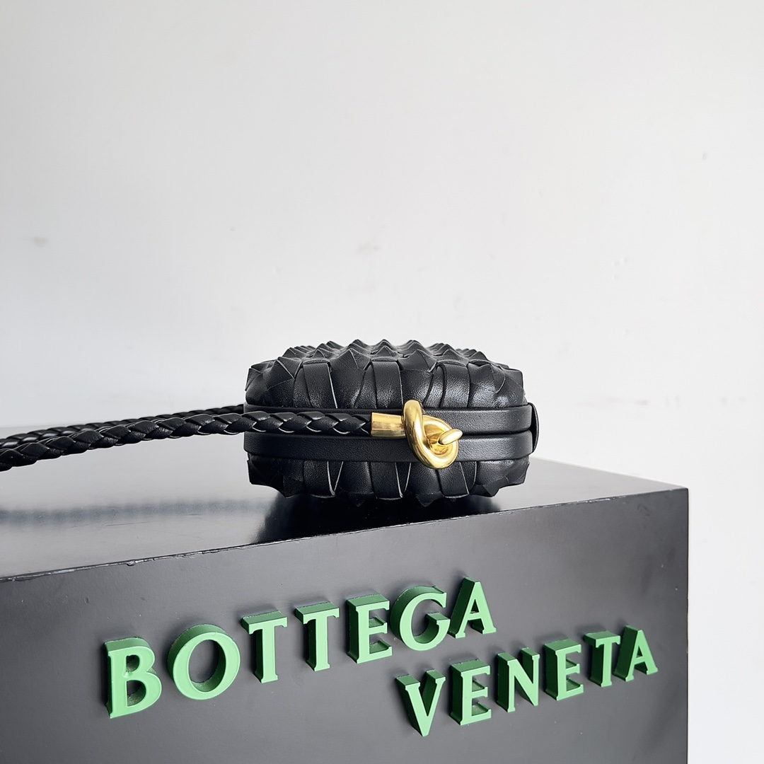 Bottega Veneta Satchel Bags